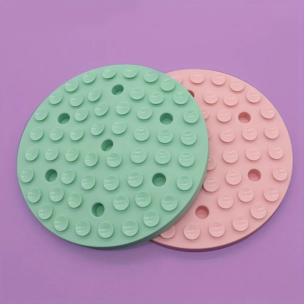 Silicone Pet Slow Feeder Mat Dog Feeding Dishes Dog Licking Mat with Suction Cups Anti-choking Slow Feeding Pads Bowl Dishware
